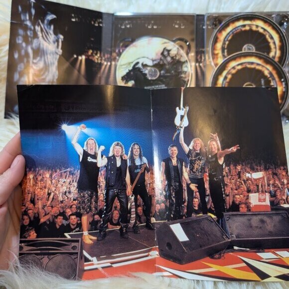 Iron Maiden: Death on the Road Used 3-Disc DVD Box Set - Picture 7 of 16